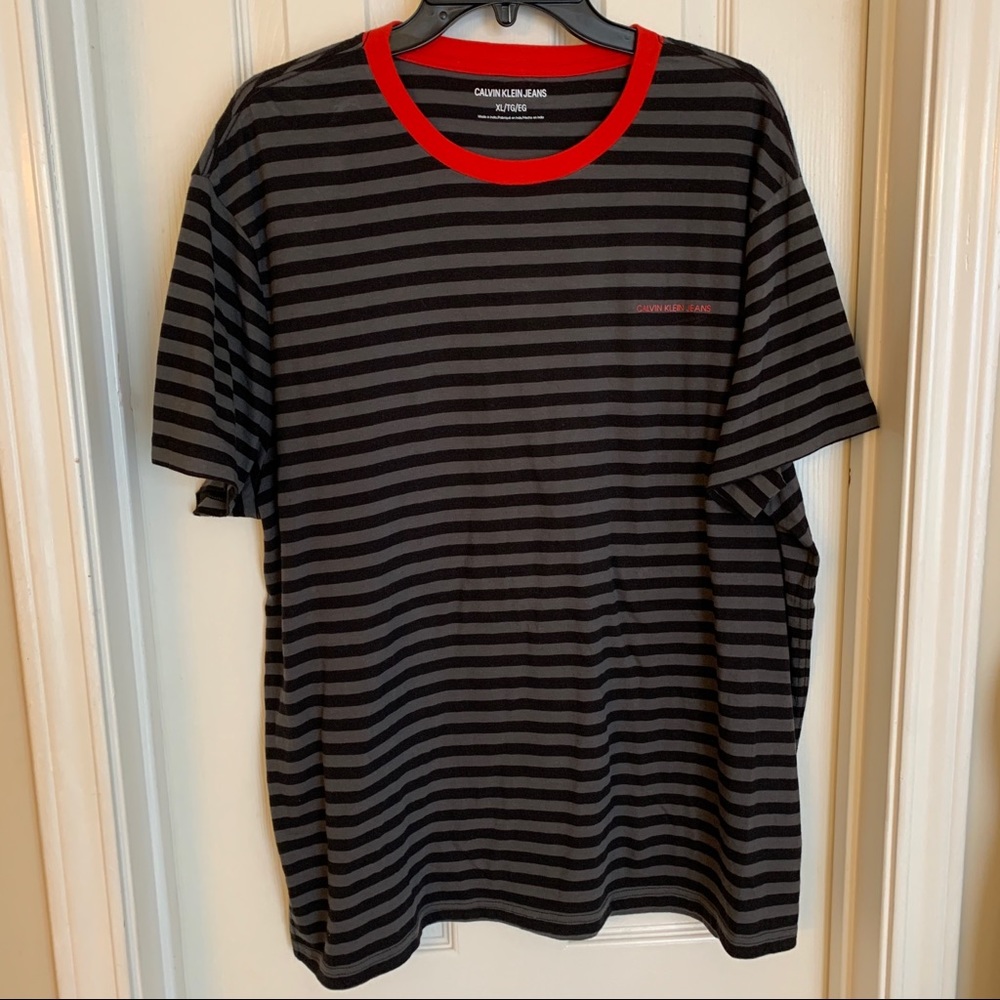 Calvin Klein Striped Black Gray Crewneck Tee T-Shirt Red Collar Mens XL